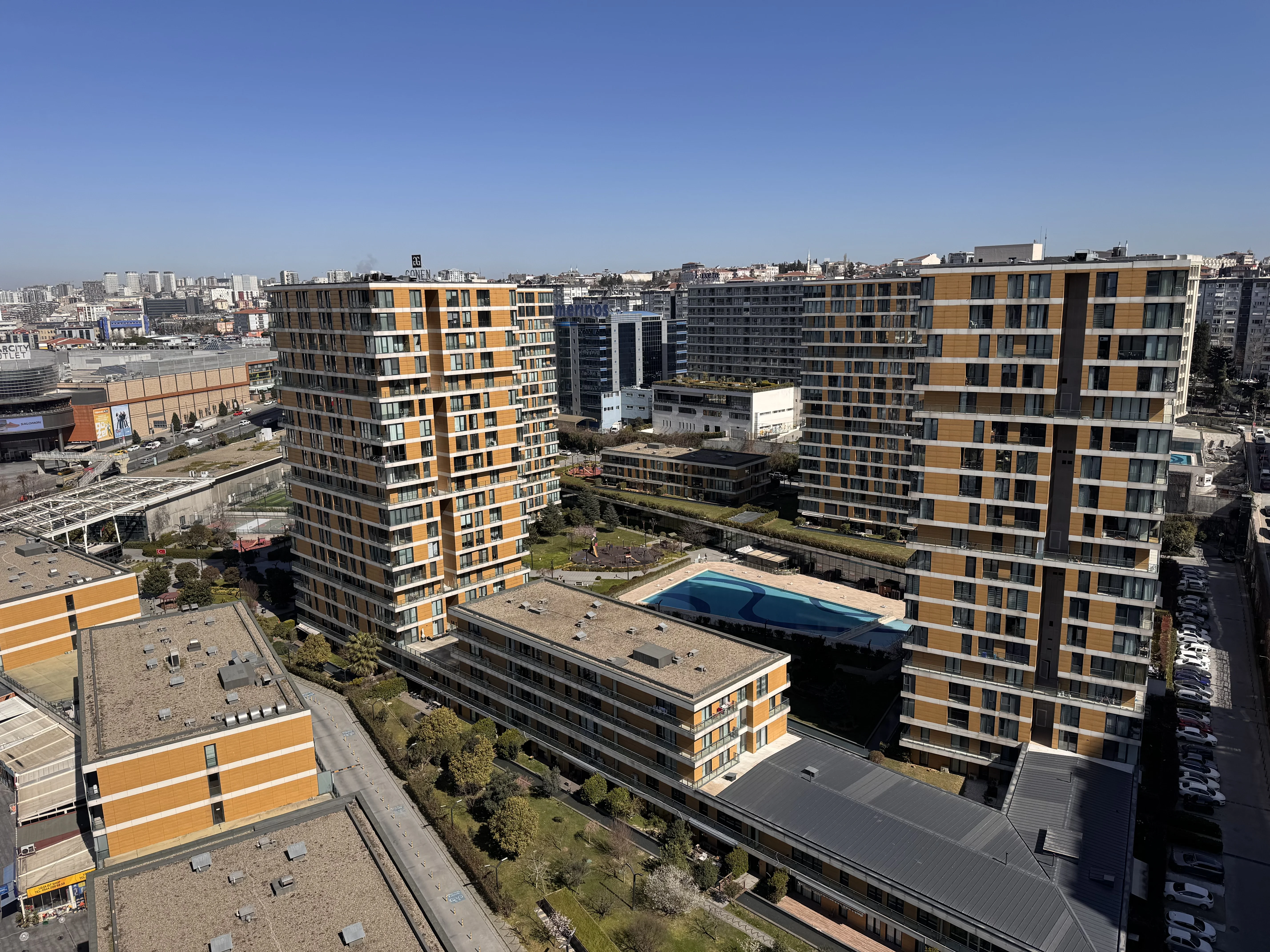 For Sale 2+1 in İstwest 