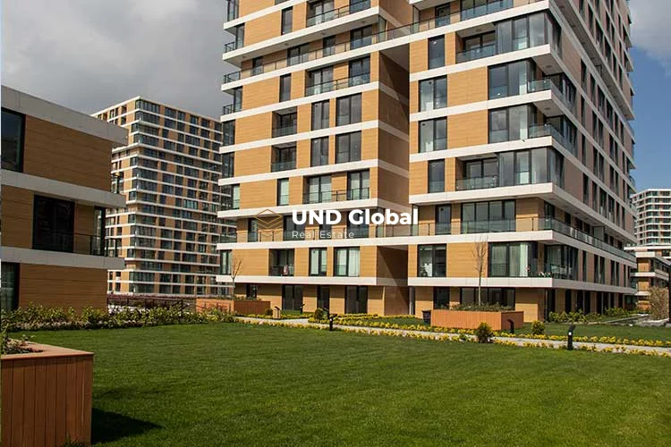 Bahçelievler İstwest Satılık 1,5+1 Daire boş